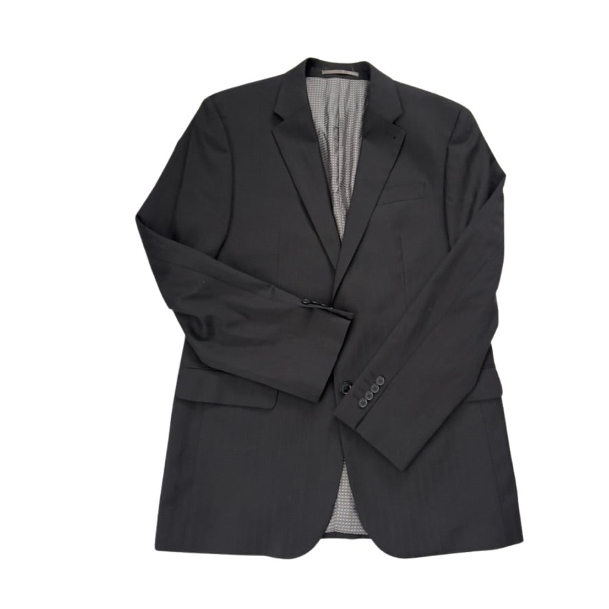 Black blazer with 'dodo' branding on a white background