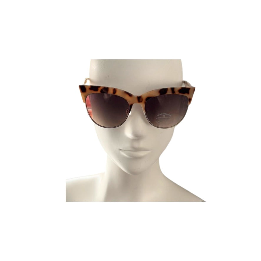 Sunglasses with tortoiseshell frame on a mannequin head against a white background