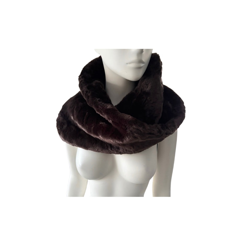 Dark brown fur infinity scarf on a mannequin against a white background