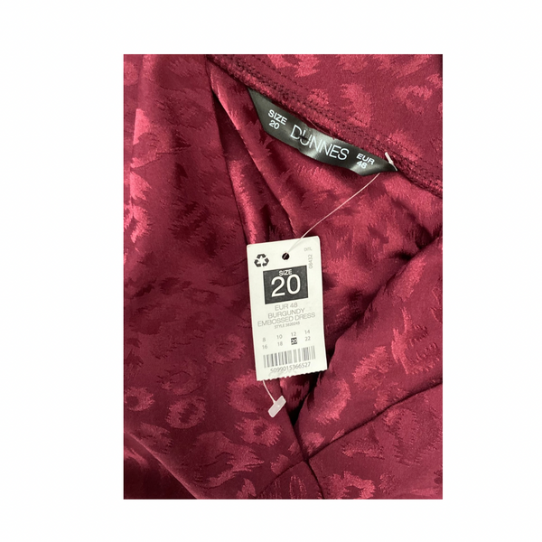 Dunnes Burgundy Embossed Leopard Print Sleeveless Maxi Dress Size 20 – New