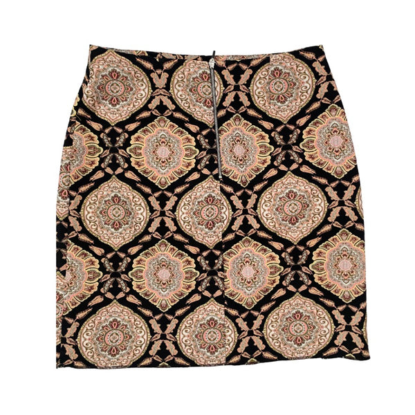 Patterned skirt with a black background