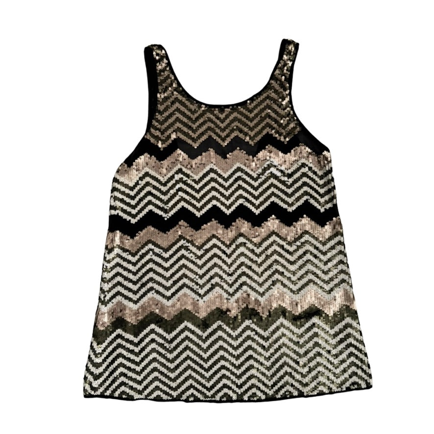 Tank top with zigzag pattern on a white background